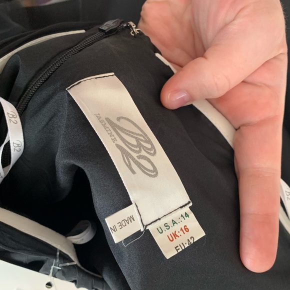 Strapless long gown - Picture 4 of 10